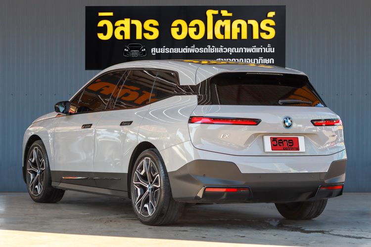 BMW iX 2023 xDrive40 Utility-car ไฟฟ้า ไม่ติดแก๊ส เกียร์อัตโนมัติ เทา รูปที่ 4