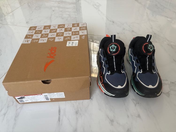 หลากสี รองเท้าผ้าใบเด็กชาย anta size 37