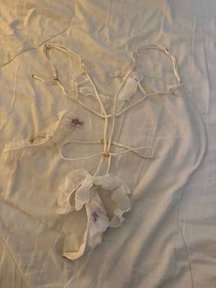 Victoria's Secret Dream Angels Ruffled Chiffon Teddy Garter Set in Coconut White สภาพนางฟ้า ไซร้ XS  รูปที่ 7