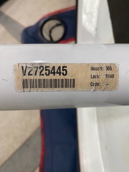 ครอบยางอะไหล่ท้ายรถBenz G350 G400 W463แท้ รูปที่ 2