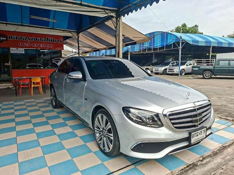 Mercedes-Benz E-Class 2019 E350 Sedan ปลั๊กอินไฮบริด (PHEV) ไม่ติดแก๊ส เกียร์อัตโนมัติ บรอนซ์เงิน รูปที่ 3