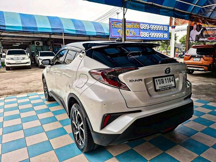 Toyota C-HR 2020 1.8 HV Mid Utility-car ไฮบริด ไม่ติดแก๊ส เกียร์อัตโนมัติ ขาว รูปที่ 4