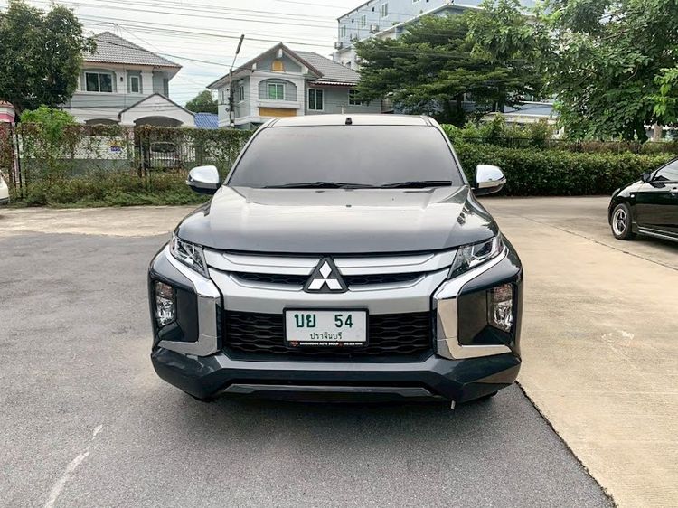 Mitsubishi Triton 2019 All New Mega Cab 2.5 GLX Pickup ดีเซล ไม่ติดแก๊ส เกียร์ธรรมดา เทา รูปที่ 2