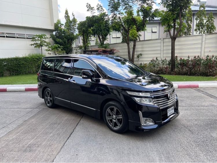 รถ Nissan Elgrand 2.5 High Way Star สี ดำ