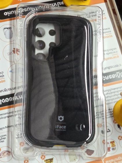 เคส samsung Galaxy S 24 Ultra ของแท้ แบรนด์ iFace สวยงามมากๆ สภาพเหมือนมือ1 มีรอยขนแมวนิดๆมองแทบไม่เห็น เพราะเป็นเคสแบบมันเงา สนใจทักได้ครับ รูปที่ 3