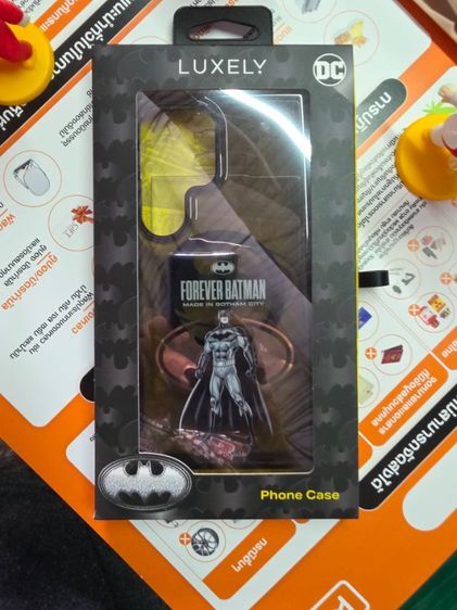 เคส samsung Galaxy S24Ultra ของแท้ แบรนด์Luxely สวยงามมากๆ สภาพใหม่เหมือนมือ1 ไร้รอย มีMagSafeในตัว ลายForever Batman สวยจริงไรจริง ทักๆครับ รูปที่ 3