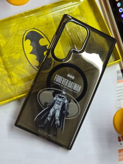เคส samsung Galaxy S24Ultra ของแท้ แบรนด์Luxely สวยงามมากๆ สภาพใหม่เหมือนมือ1 ไร้รอย มีMagSafeในตัว ลายForever Batman สวยจริงไรจริง ทักๆครับ