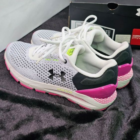 รองเท้า Under Armour วิ่ง เทรนนิ่ง สีสวย นุ่ม ใส่สบาย ใช้งานน้อย รูปที่ 2