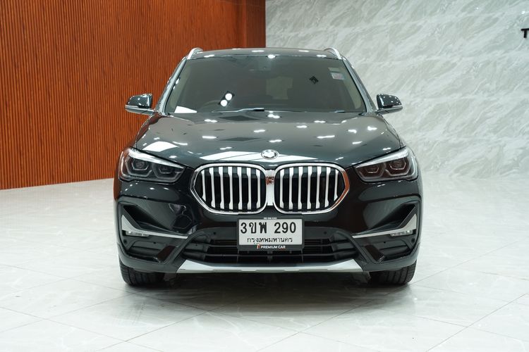 BMW X1 2021 2.0 sDrive20d xLine Utility-car ดีเซล เกียร์อัตโนมัติ ดำ รูปที่ 2