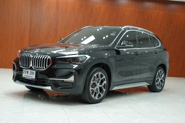 BMW X1 2021 2.0 sDrive20d xLine Utility-car ดีเซล เกียร์อัตโนมัติ ดำ รูปที่ 3