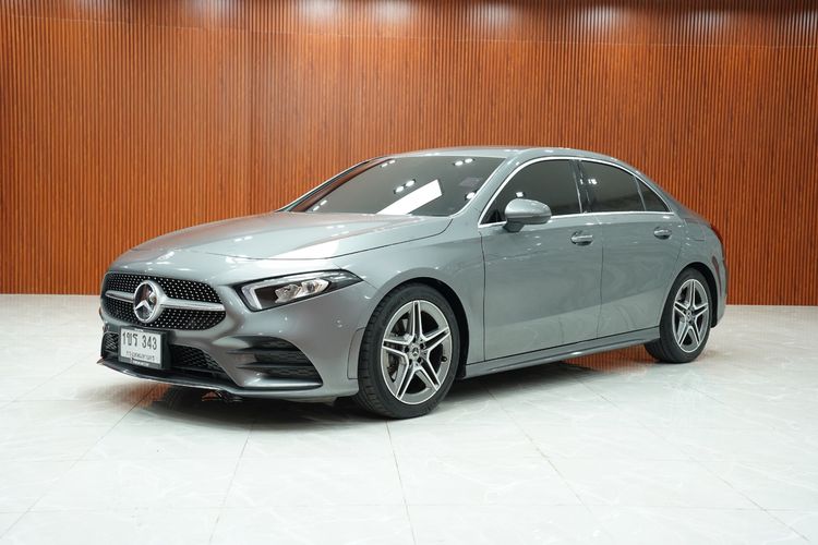 Mercedes-Benz A-Class 2021 A200 Sedan เบนซิน เกียร์อัตโนมัติ เทา รูปที่ 3