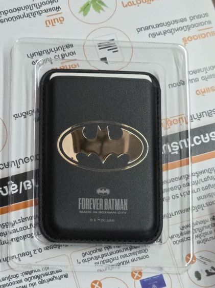 กระเป๋าแม่เหล็กติดโทรศัพท์ของแท้ แบรนด์Luxely Wagnetic Wallet ลายForever Batman สวยงาม ดูเท่มากๆ ไร้รอย สภาพคือเหมือนมือ1ครับ สนใจทักมาครับ รูปที่ 2