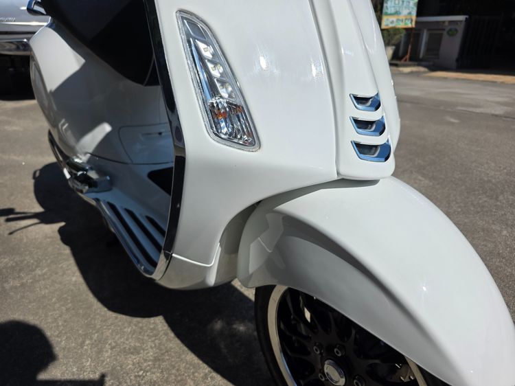 Vespa sprint i-get ABS 150 ปี 2023 รูปที่ 18