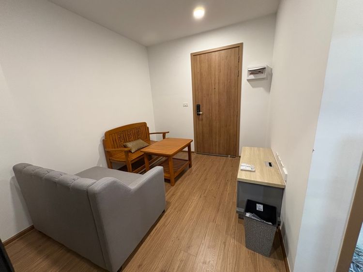 ตกแต่งครบ อื่นๆ 2025 เลี้ยงสัตว์ได้ ไม่ใช่ ให้เช่าคอนโดลิฟวิ่งรามคำแหง