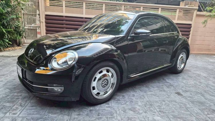 Volkswagen Beetle 2012 1.2 TSi Sedan เบนซิน ไม่ติดแก๊ส เกียร์อัตโนมัติ ดำ รูปที่ 2