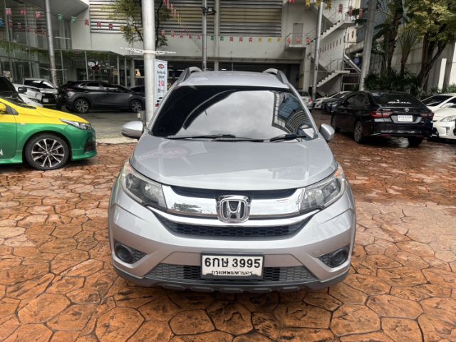 Honda BR-V 2017 1.5 V Sedan เบนซิน ไม่ติดแก๊ส เกียร์อัตโนมัติ เทา รูปที่ 3