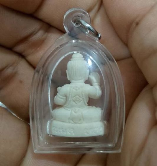 กุมารหลวงปู่หงษ์