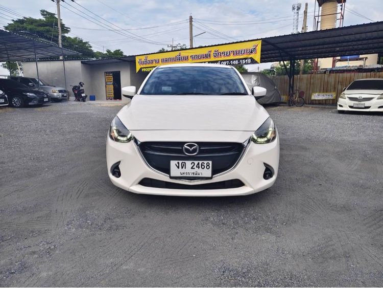 Mazda Mazda 2 2019 1.3 High Connect Sedan เบนซิน ไม่ติดแก๊ส เกียร์อัตโนมัติ ขาว รูปที่ 3