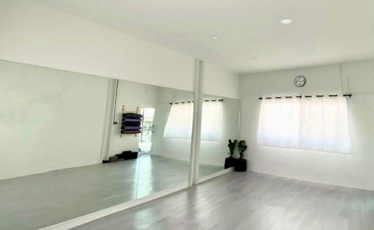 สตูดิโอ รูปที่ 2