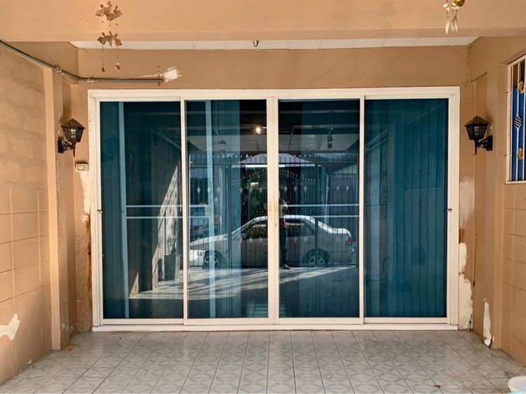 ขายทาวน์เฮ้าส์2ชั้น ทำเลดี หมู่บ้านพระปิ่น3 อ.บางใหญ่ สภาพดี บ้านสวยสะอาด เดินทางสะดวก เจ้าของขายเอง รูปที่ 2