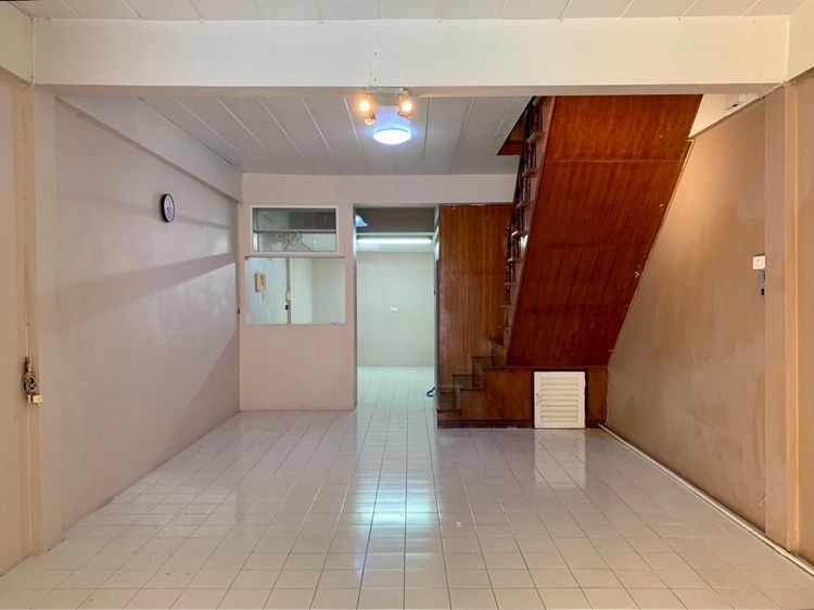 ขายทาวน์เฮ้าส์2ชั้น ทำเลดี หมู่บ้านพระปิ่น3 อ.บางใหญ่ สภาพดี บ้านสวยสะอาด เดินทางสะดวก เจ้าของขายเอง รูปที่ 4