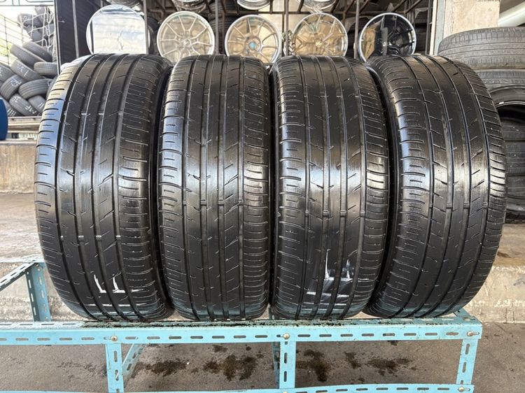ยางDUNLOP225-55-18 ปี23 ปีแท้  ใส่แทน 215-55-18 กับ 235-50-18 ได้เลยจ้า