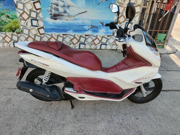 🛵ยังไงก็ขาย PCX 150 ปี 56 เครื่องดี สีสวย สตาร์ทมือ(บังคับโอน) เล่มชุดโอนครบ+เปลี่ยนถ่ายน้ำมันเครื่องฟรี ส่งฟรี30 ก.ม รูปที่ 3
