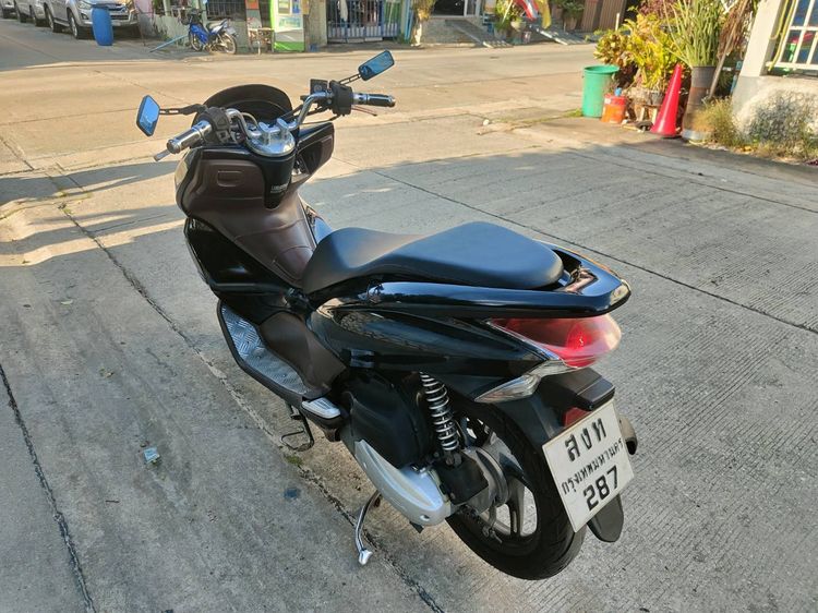 🛵ยังไงก็ขาย PCX 125 ปี 53 เครื่องดี สีสวย สตาร์ทมือ เล่มชุดโอนครบ+เปลี่ยนถ่ายน้ำมันเครื่องฟรี ส่งฟรี30 ก.ม รูปที่ 6