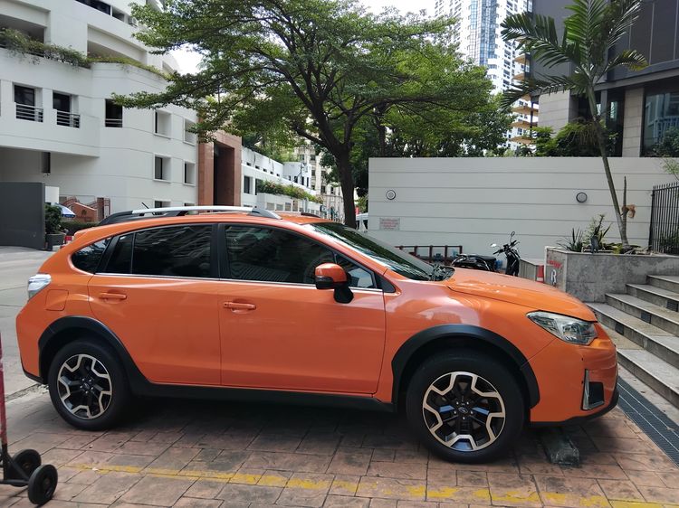 Subaru XV 2017 2.0 4WD Utility-car เบนซิน ไม่ติดแก๊ส เกียร์อัตโนมัติ ส้ม รูปที่ 3