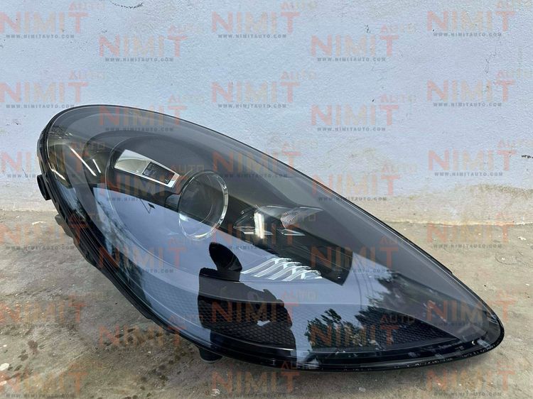 ไฟหน้า Porsche Boxster 718 รูปที่ 2