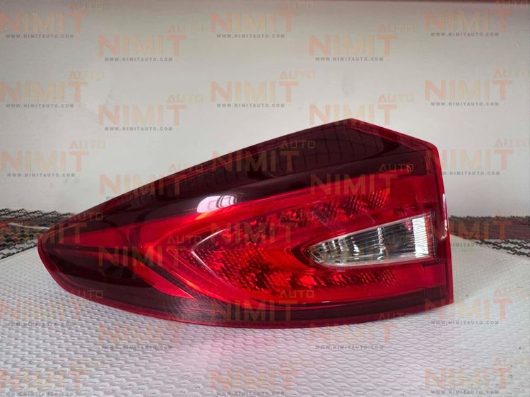 ไฟท้าย MG GS