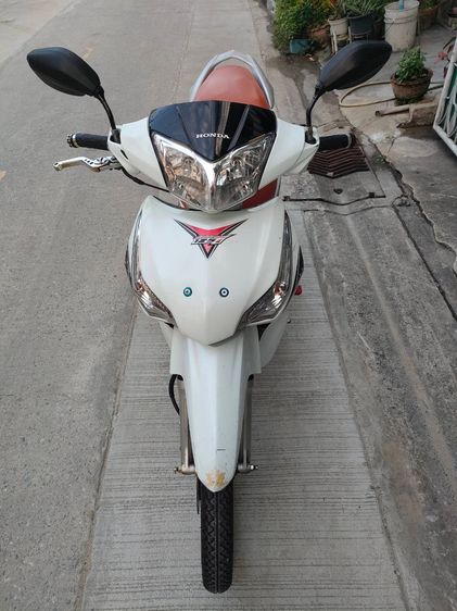 WAVE125i ปลาวาฬ ขาว ปี2511