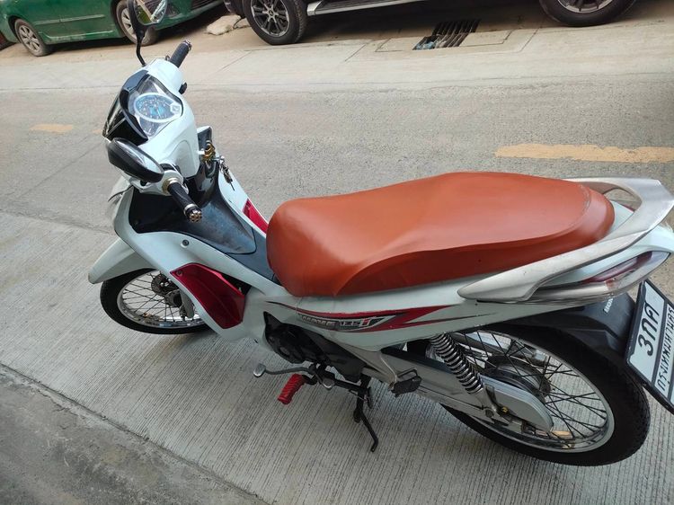 WAVE125i ปลาวาฬ  ขาว  ปี2511 รูปที่ 3