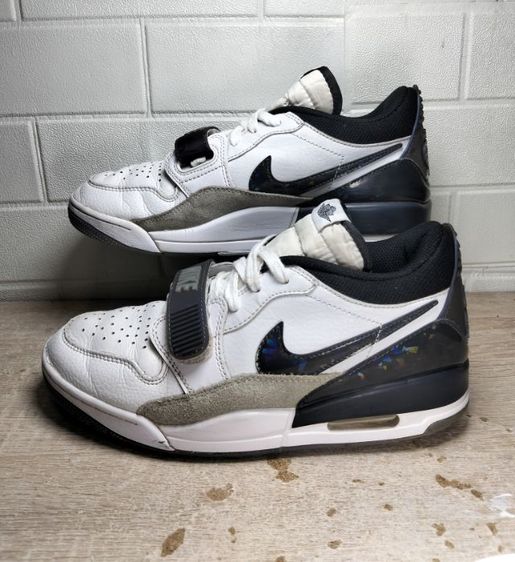 รองเท้าผ้าใบกีฬาหุ้มข้อ มือสอง Nike Jordan Legacy เบอร์ 42 ยาว 26 cm. คัดพิเศษสภาพดี พร้อมใช้งาน