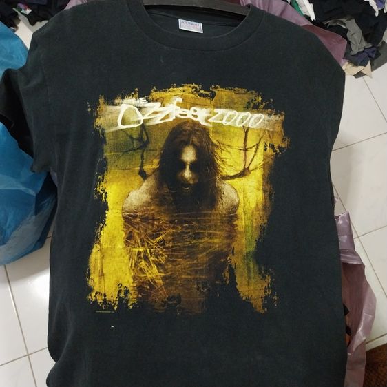 เสื้อวงมือสอง