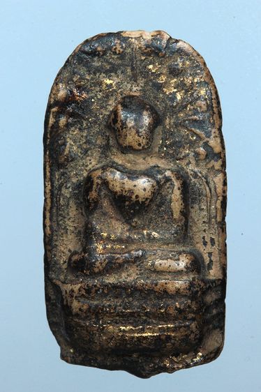 พระคงลำพูนสวยๆค่ะเก่าค่ะ