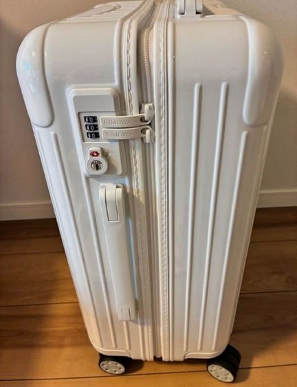 กระเป๋าเดินทาง RIMOWA แท้  รูปที่ 4