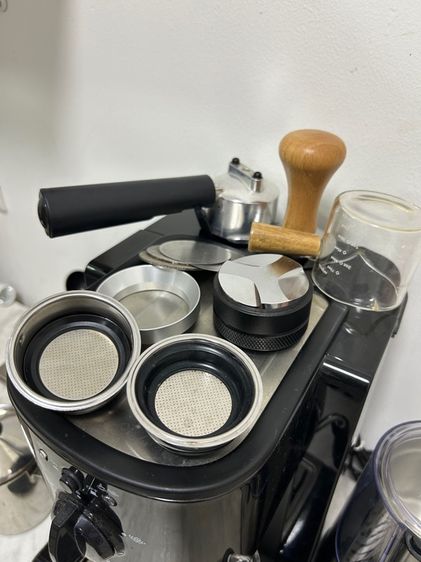  เครื่องชงกาแฟสดและเครื่องบดเมล็ดกาแฟ (เหมาทั้งหมดในภาพ) รูปที่ 6