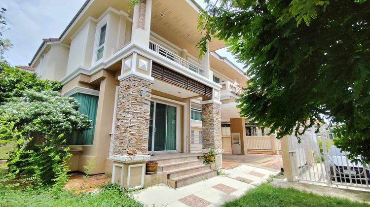 ขายบ้านเดี่ยว โครงการเดอะโฮม – จรัญสนิทวงศ์ 13 บางแวก ทำเลดี เดินทางสะดวก เงียบสงบ เป็นส่วนตัว ฟังก์ชันลงตัวเหมาะกับครอบครัวใหญ่