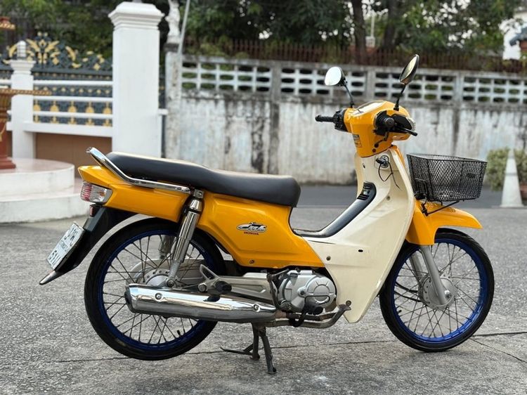 HONDA DREAM SUPER CUB 2015 รูปที่ 6