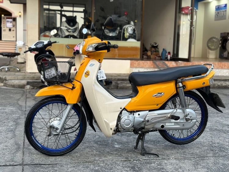 HONDA DREAM SUPER CUB 2015