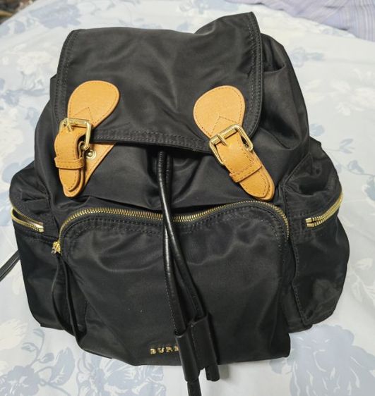 กระเป๋าเป้ BURBERRY