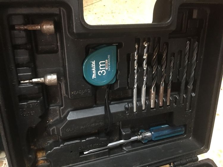 สว่านไฟฟ้ากระแทกปูนได้ปรับซ้ายขวา makita MO8O1KX3B สภาพดีสวยพร้อมใช้งานแท้ รูปที่ 3