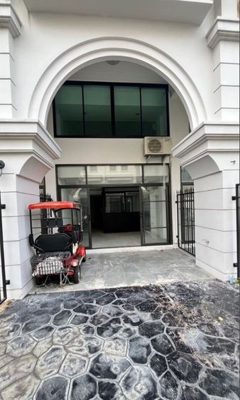 อื่นๆ ไม่มี The Rich Avenue Damrongrak 350 sq.m. 15900000 B รูปที่ 2