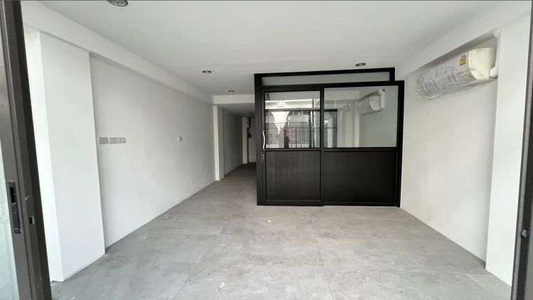 อื่นๆ ไม่มี The Rich Avenue Damrongrak 350 sq.m. 15900000 B รูปที่ 3