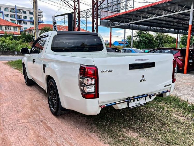 Mitsubishi Triton 2021 All New Mega Cab 2.5 GLX Pickup ดีเซล ไม่ติดแก๊ส เกียร์ธรรมดา ขาว รูปที่ 4