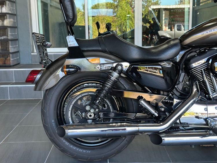Harley-Davidson XL1200Custom® ปี20 รูปที่ 6