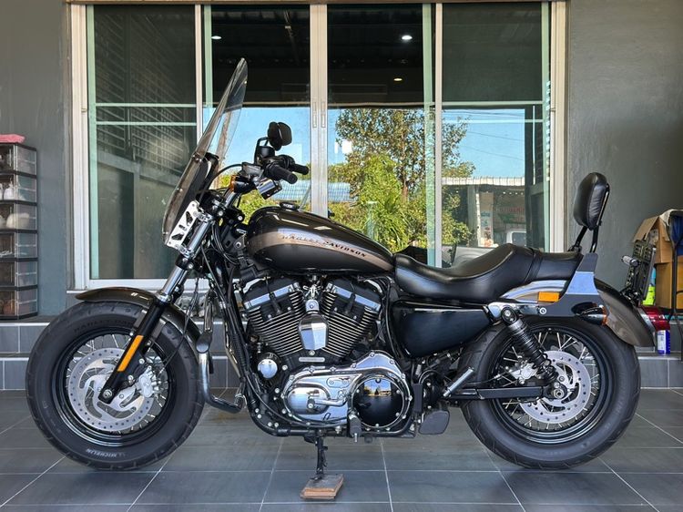 Harley-Davidson XL1200Custom® ปี20 รูปที่ 7