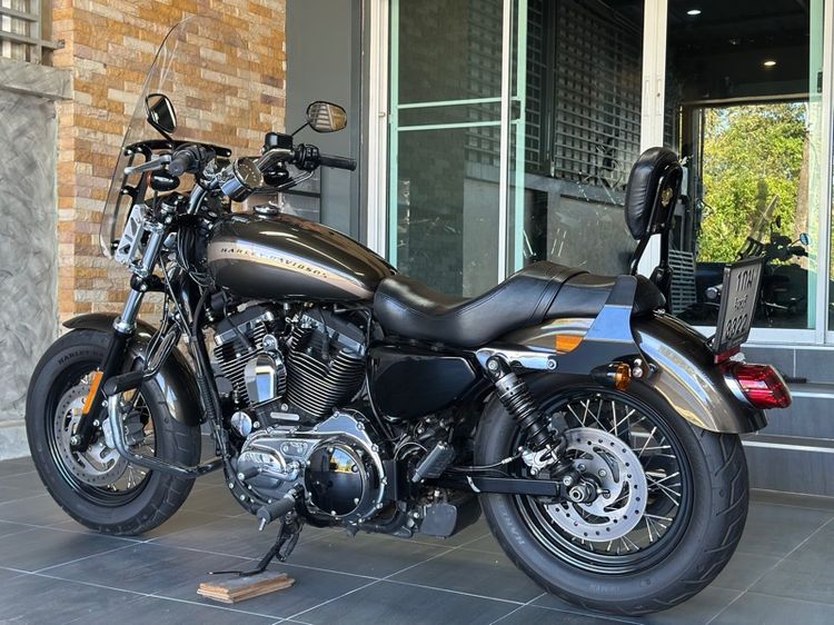 Harley-Davidson XL1200Custom® ปี20 รูปที่ 9
