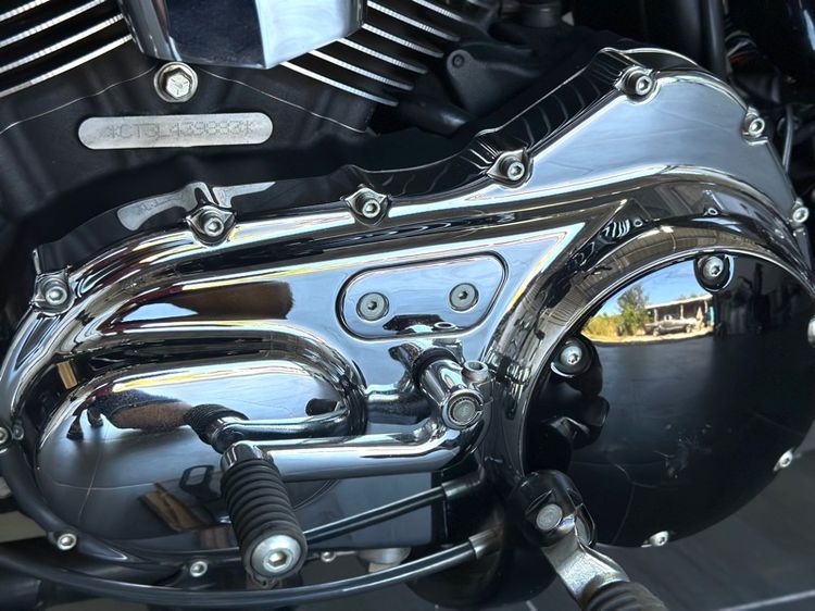 Harley-Davidson XL1200Custom® ปี20 รูปที่ 16